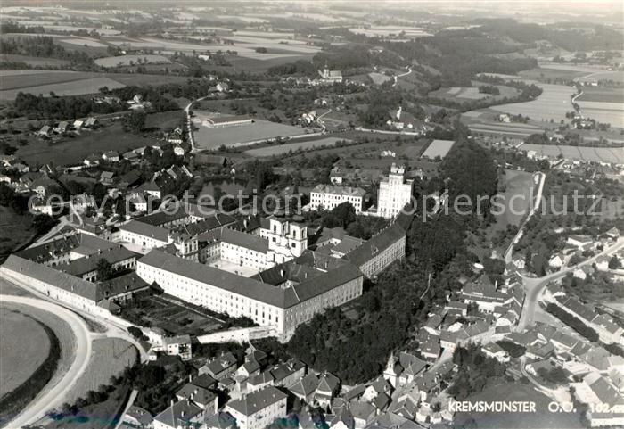 Kremsmuenster Fliegeraufnahme