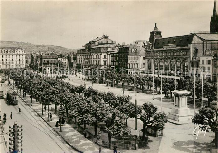 Clermont Ferrand Puy de Dome Place de jaude