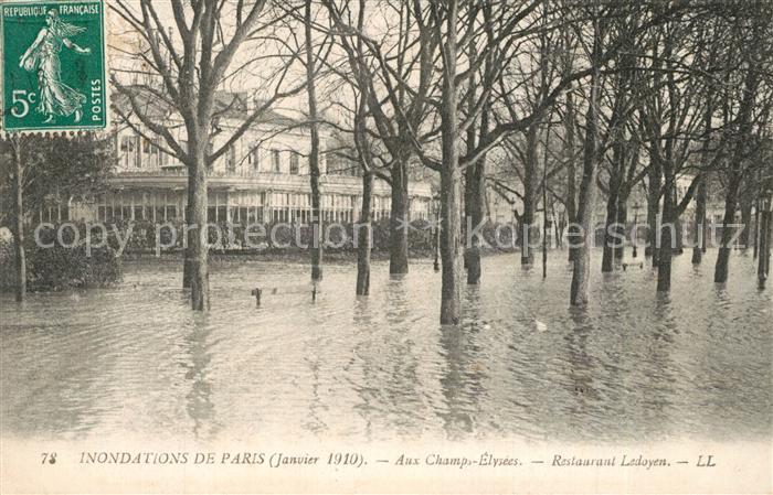 Paris Inondations Aux Champs Elysées Hochwasser Katastrophe