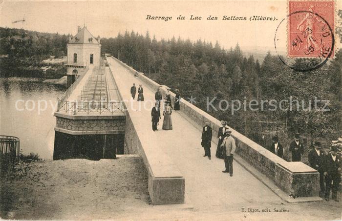 Montsauche-les-Settons Barrage du Lac des Settons Staudamm
