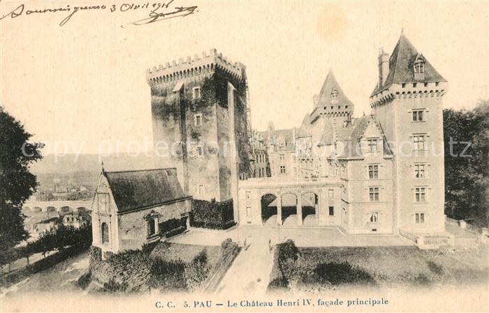 Pau 64 Chateau Henri IV facade principale