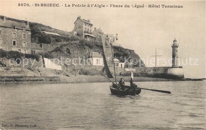 Saint-Brieuc Cotes-d Armor Pointe a l'Aigle Phare du Légué Hôtel Terminus Bateau