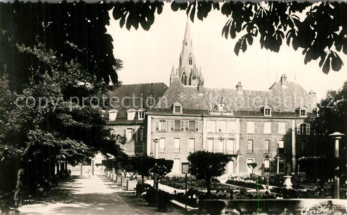 Grenoble Hôtel de Ville et son jardin Rathaus