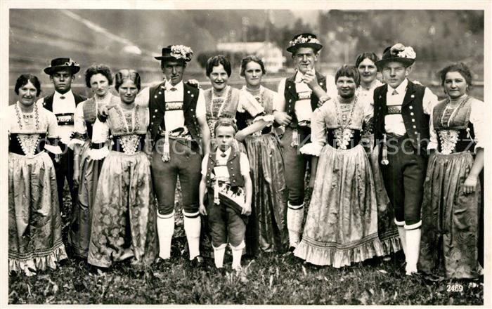 Trachten Schweiz Gruppenfoto