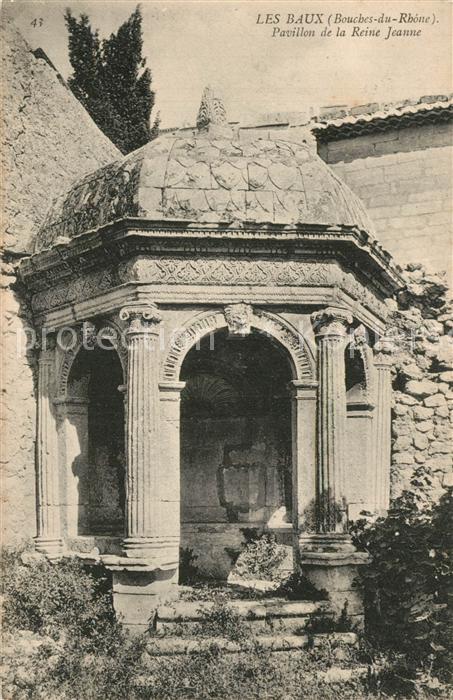 Les-Baux-de-Provence 13 Pavillon de la Reine Jeanne