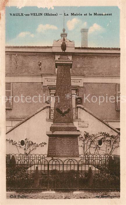Vaulx-en-Velin La Mairie et le Monument
