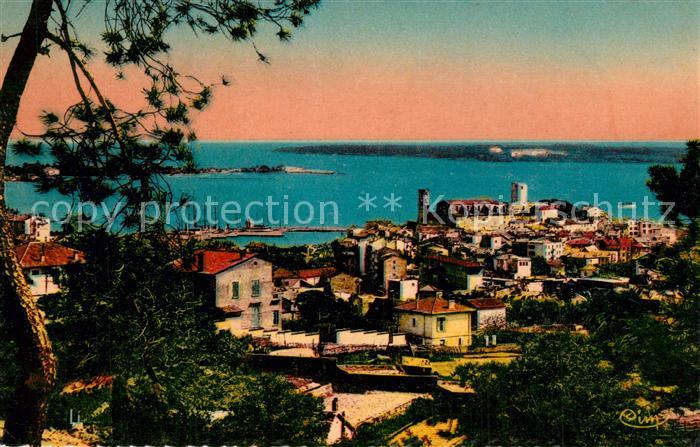 Cannes Alpes-Maritimes Vue sur le Mont Chevalier