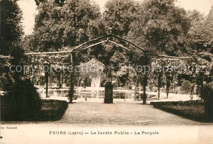 Feurs Le Jardin Public La Pergola