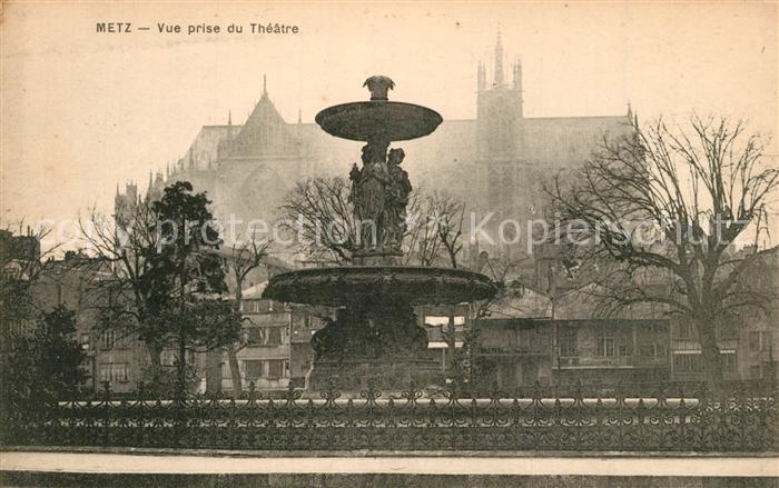 Metz  57 Moselle Vue prise du Théâtre Fontaine Cathedrale Saint Etienne
