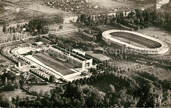 Toulouse Haute-Garonne Ville Rose Grande Piscine Municipale et Stadium vue aérie