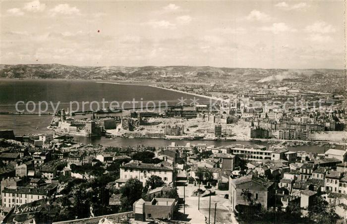 Marseille Bouches-du-Rhone Vue Generale sur les ports Côte d Azur