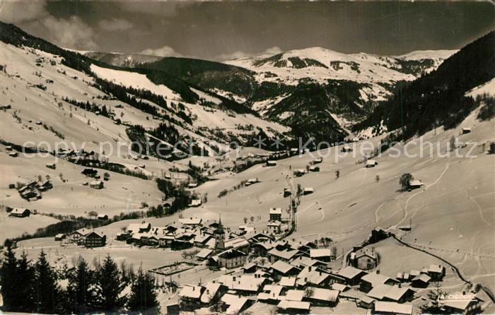 Areches Beaufort Savoie Vue Generale Champs de Neige Winterlandschaft Alpen