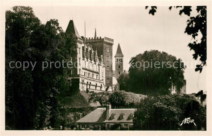 Pau 64 Chateau vu du Parc