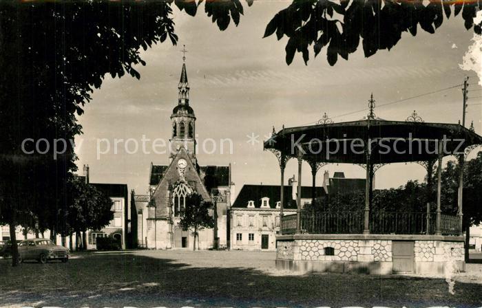 Montoire-sur-le-Loir La Place et l'Eglise