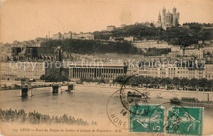Lyon France Pont du Palais de Justice et Coteau de Fourviere