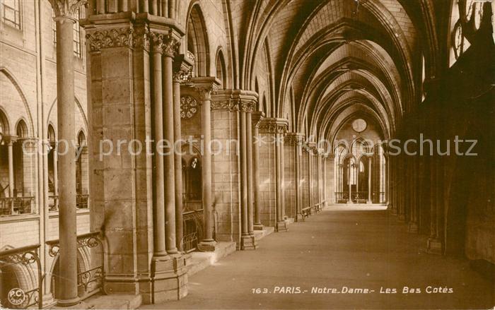 Paris Notre Dame Les Bas Cotes