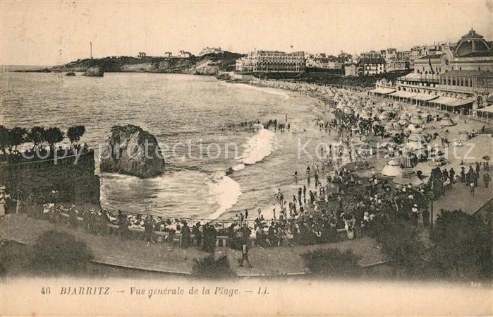 Biarritz Pyrenees Atlantiques Vue generale de la Plage