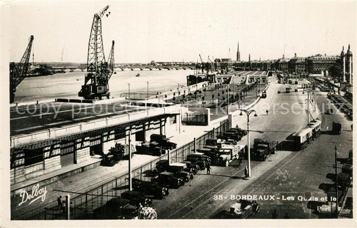 Bordeaux Les quais et le port