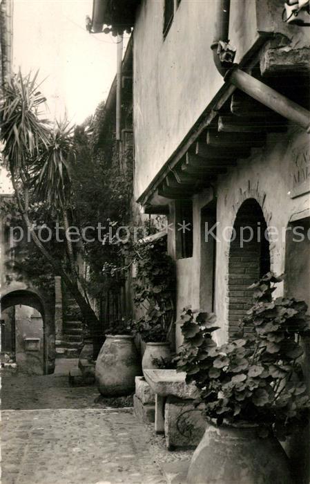 Cagnes-sur-Mer Vieille Rue et Porte Saint Roch