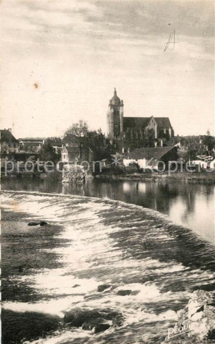 Dole Jura Collégiale vue du barrage sur le Doubs