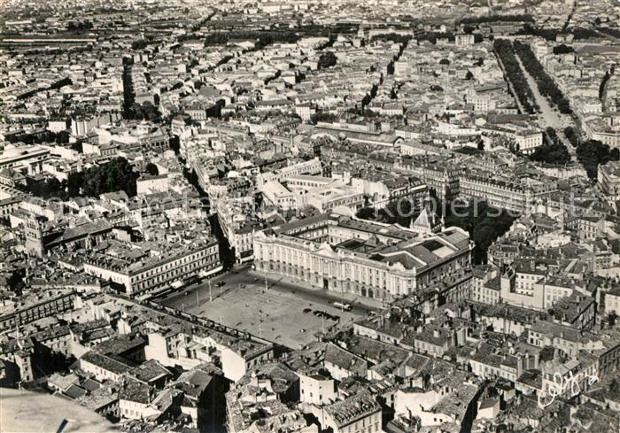 Toulouse Haute-Garonne Le Capitol vue aérienne