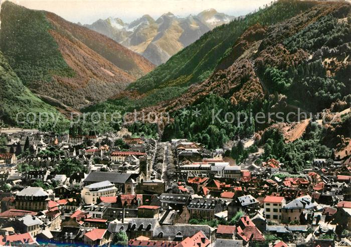 Luchon Haute-Garonne Vue Generale première neige sur le Port de Vénasqe