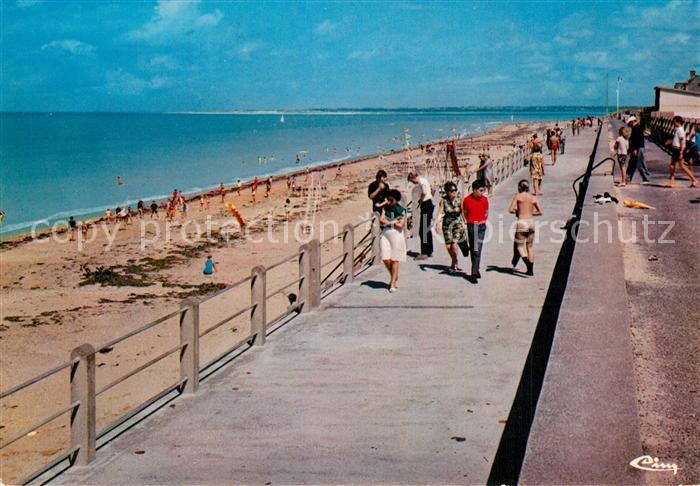 Hauteville-sur-Mer La plage et la promenade