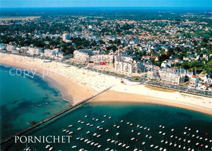 Pornichet Grande Plage Hôtels et villas front de mer vue aérienne
