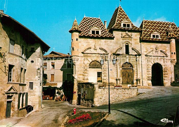 Saint-Antoine-l Abbaye Facade principale de la Mairie et la Grande Rue
