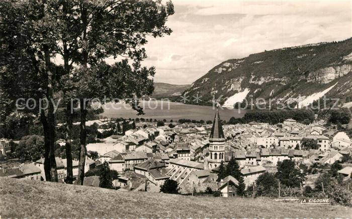Nantua Vue Generale de la ville sur le lac Mon