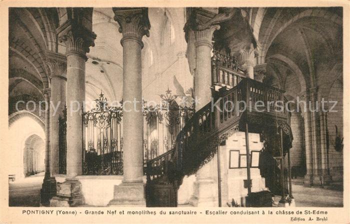 Pontigny Intérieur de la Cathedrale Notre Dame et Saint Edme