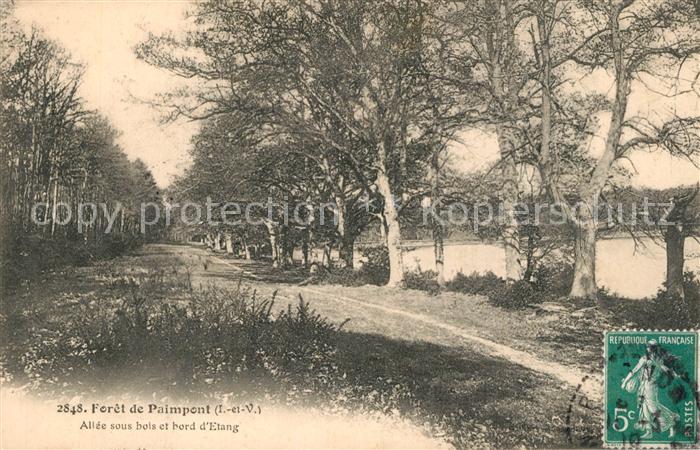 Paimpont Forêt de Paimpont Allée sous bois et bord d Etang
