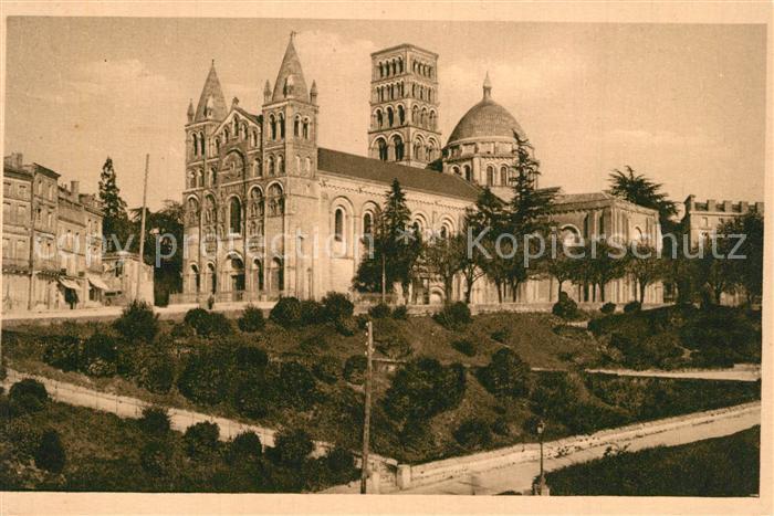 Angouleme Cathedrale Saint Pierre XIIe siècle Monument historique