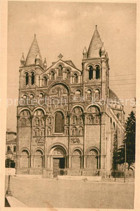 Angouleme Cathedrale Saint Pierre XIIe siècle Monument historique