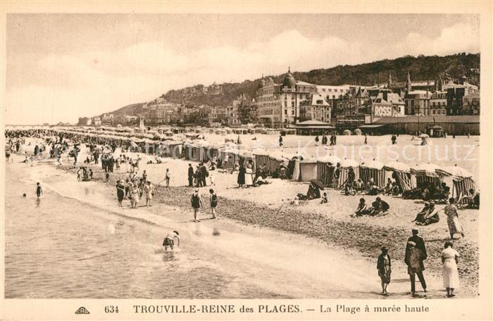 Trouville-sur-Mer La Plage a marée haute La Reine des Plages