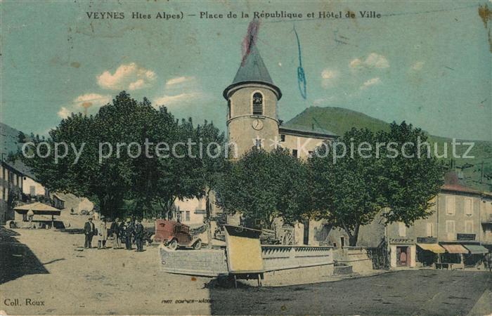 Veynes Place de la République Hôtel de Ville