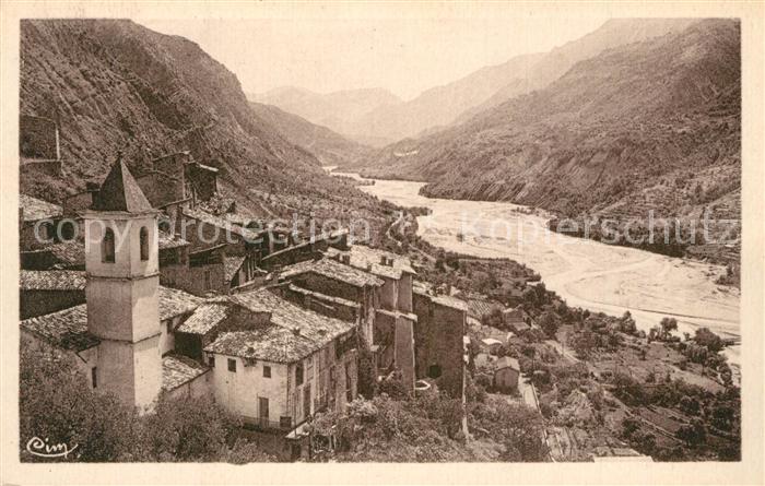 Touet-sur-Var Vue sur la Ville et le Var