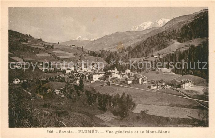 Flumet Vue generale et le Mont Blanc