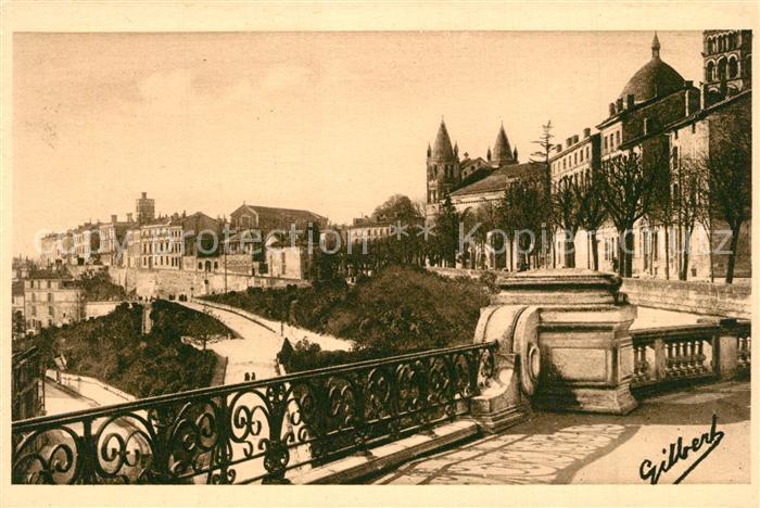 Angouleme Rempart Desaix et Rotondes de Saint Pie