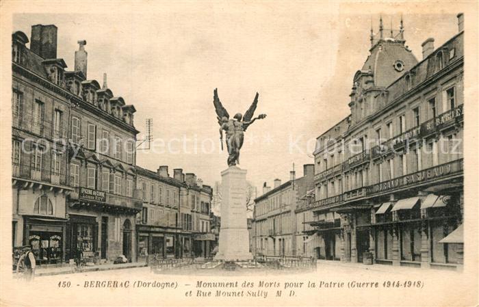 Bergerac Monument des Morts pour la Patrie et Rue Mounet Sully