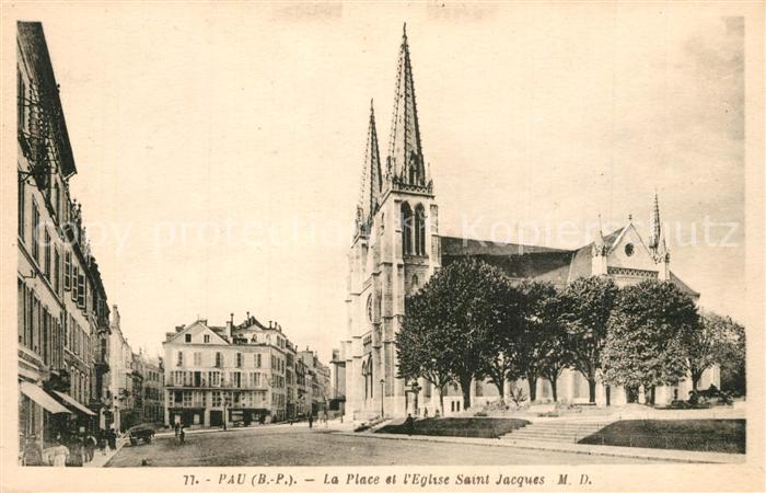 Pau 64 La Place et l’Eglise Saint Jacques