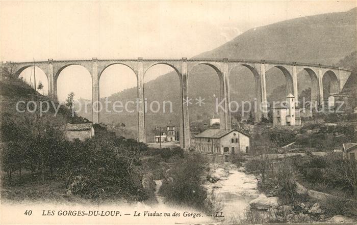 Le Bar-sur-Loup Les Gorges du Loup Le Viaduc vu des Gor