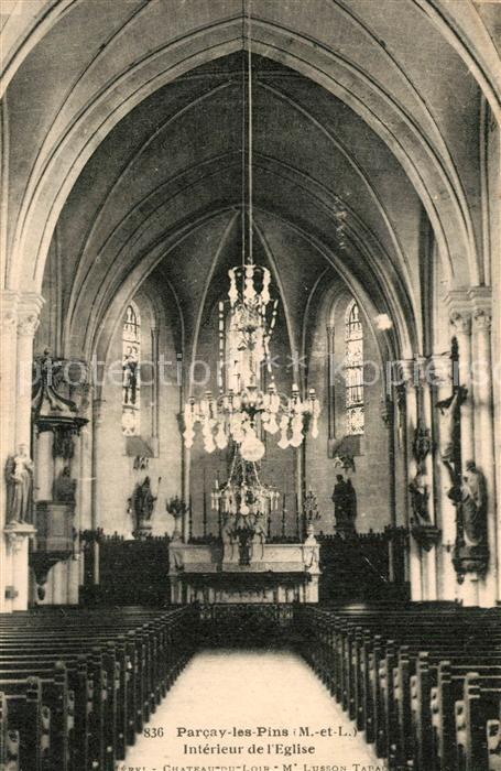 Parcay-les-Pins Intérieur de l'Eglise