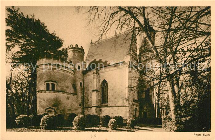 Bouzille Chateau de la Bourgonnière Chapelle et grosse tour