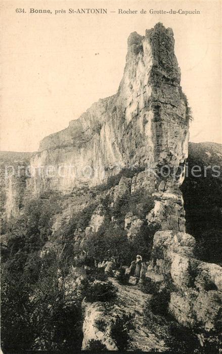 Saint-Antonin-Noble-Val Rocher de Grotte du Capucin Bonne
