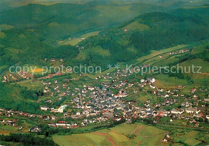 Laasphe Fliegeraufnahme mit Wittgensteiner Bergland