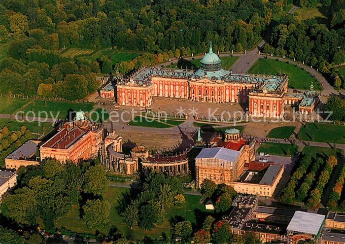 Berlin-Brandenburg Neues Palais Fliegeraufnahme