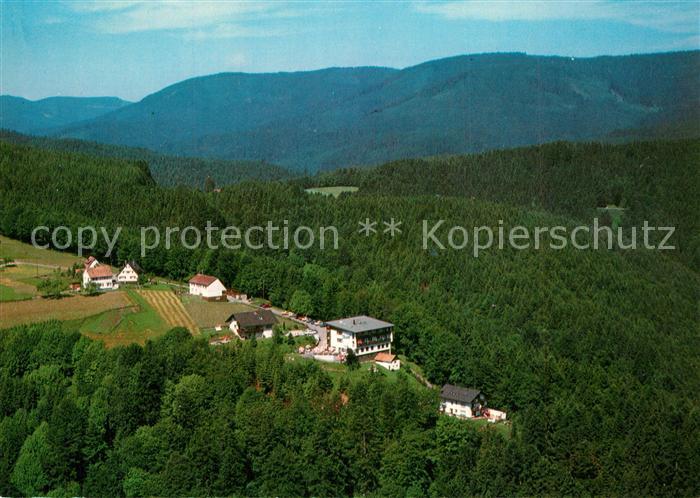 Huzenbach Hotel Gasthof zum Schloss mit Gaestehaus und Restaurant Fliegeraufnahm