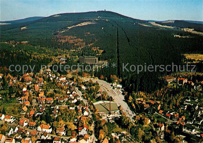 Braunlage Fliegeraufnahme mit Eisstadion Seilbahn Hotel Maritim und Wurmberg