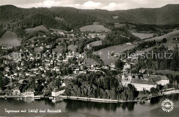 Tegernsee Fliegeraufnahme mit Schloss und Neureuth